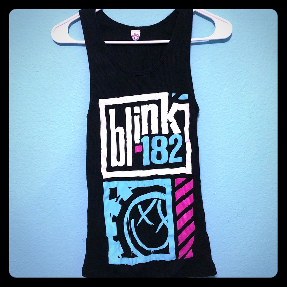 3/$15 Blink 182 Tank Top Distressed